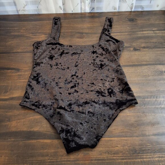 Good American Crushed Velvet Bodysuit Square Neck Textured Sz M - Picture 3 of 7